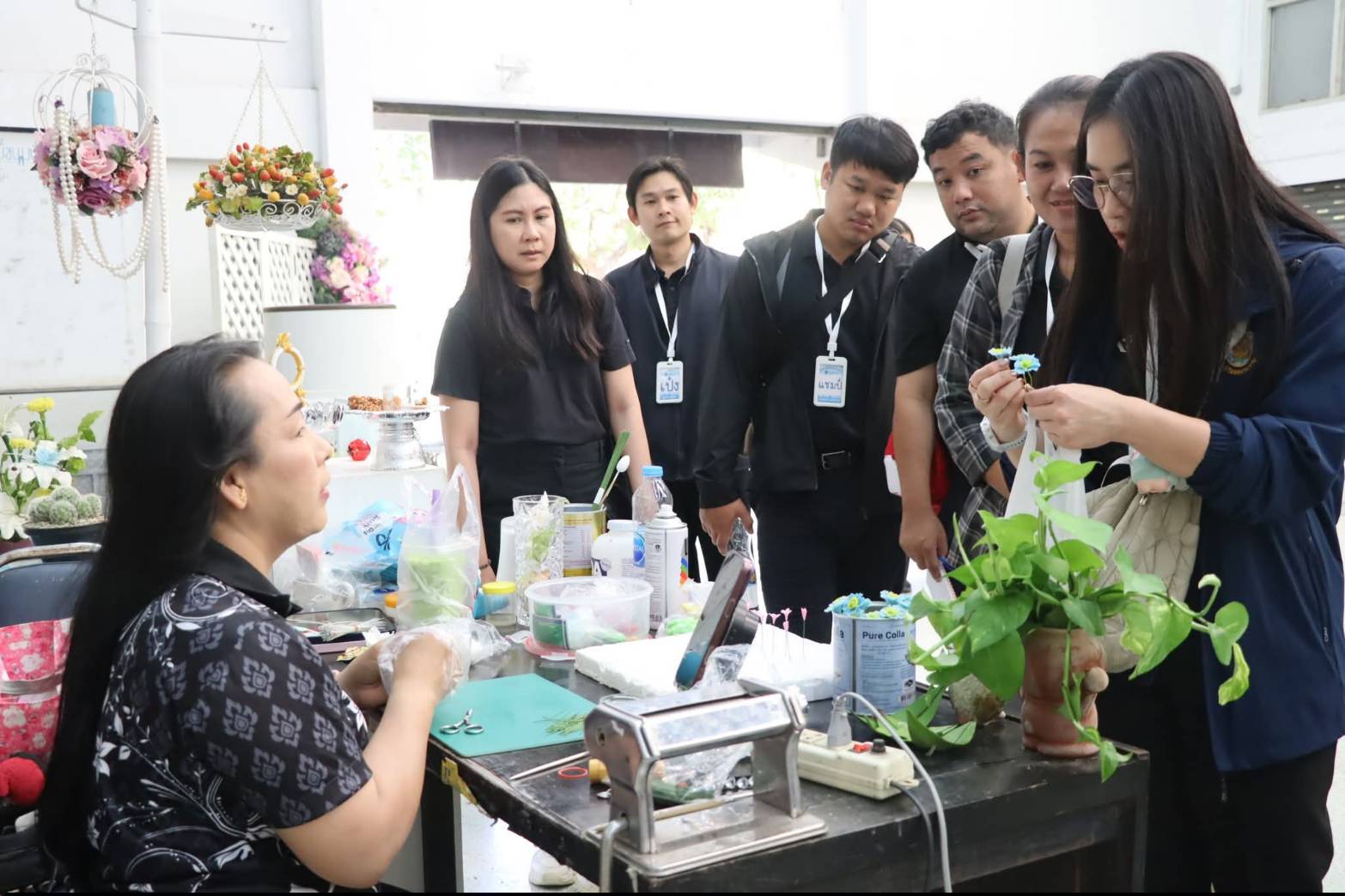 title - ผอ.ศพส. มอบหมายให้ ผู้อำนวยการกลุ่มฝึกอบรมและการพัฒนาผลิตภัณฑ์ เป็นผู้บรรยายพิเศษ ในหัวข้อเรื่อง 